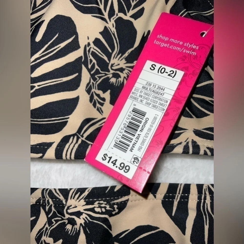 Xhilaration bikini set. Tan color with palm print. Size S(0-2) - Picture 4 of 9